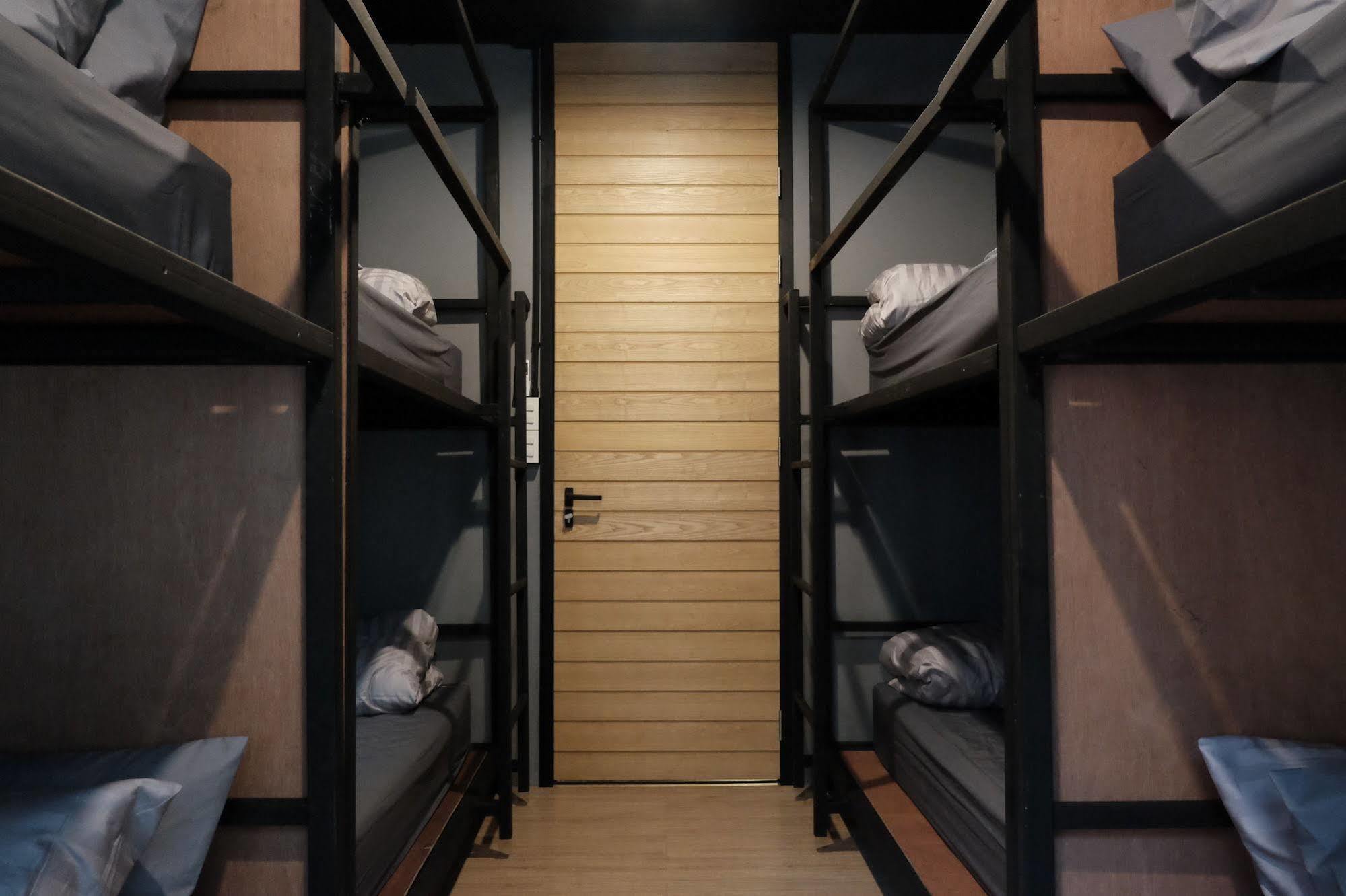 Nap@Pan Hostel Silom Bangkok Kültér fotó